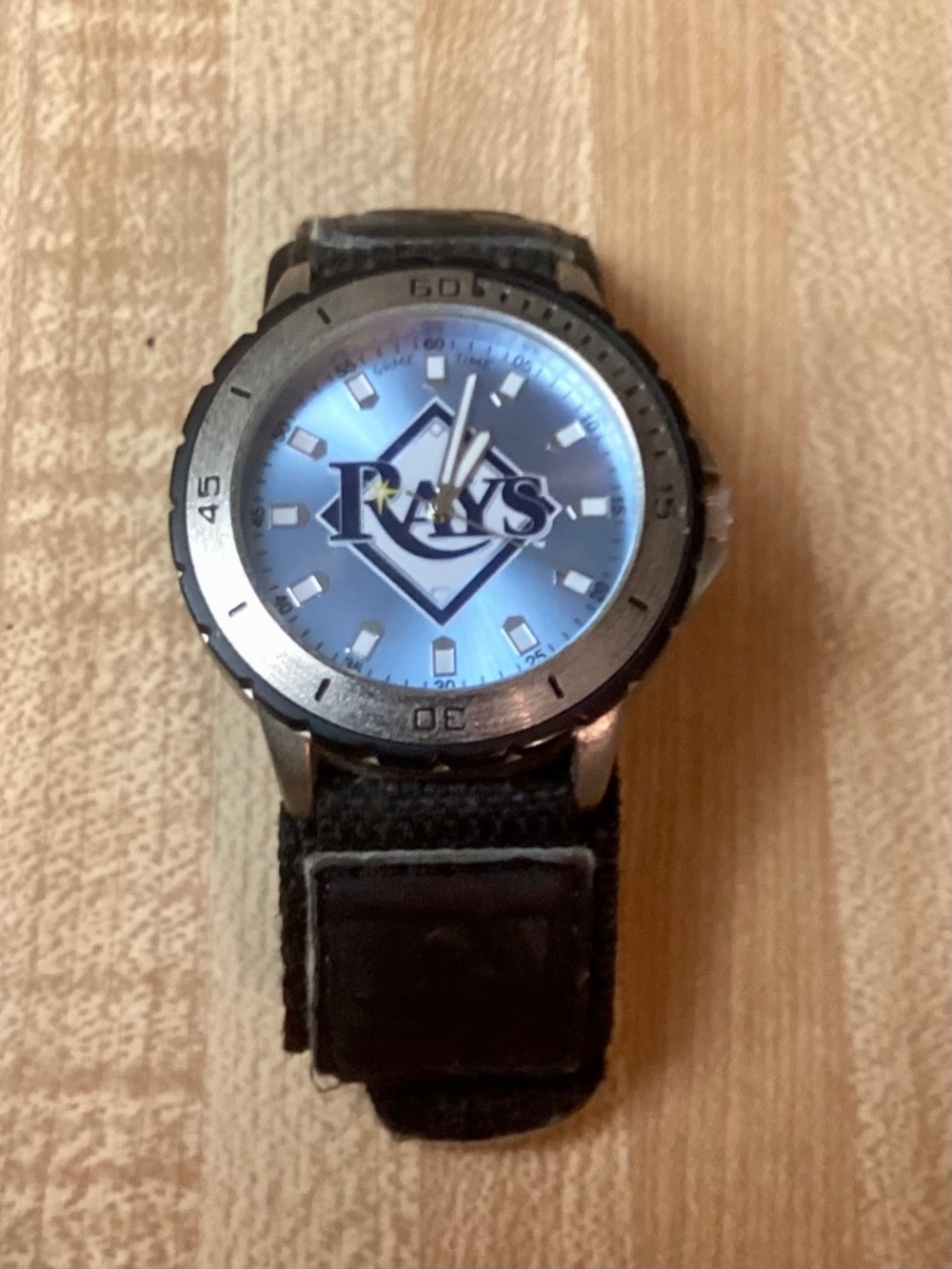 VINTAGE TAMPA BAY RAYS VELCO WRIST WATCH